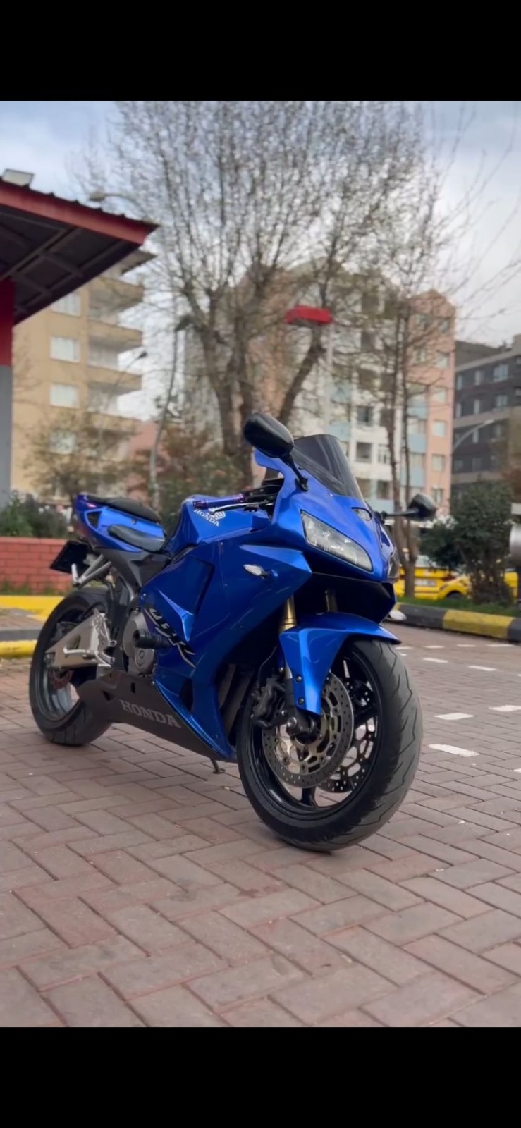Motor Resmi