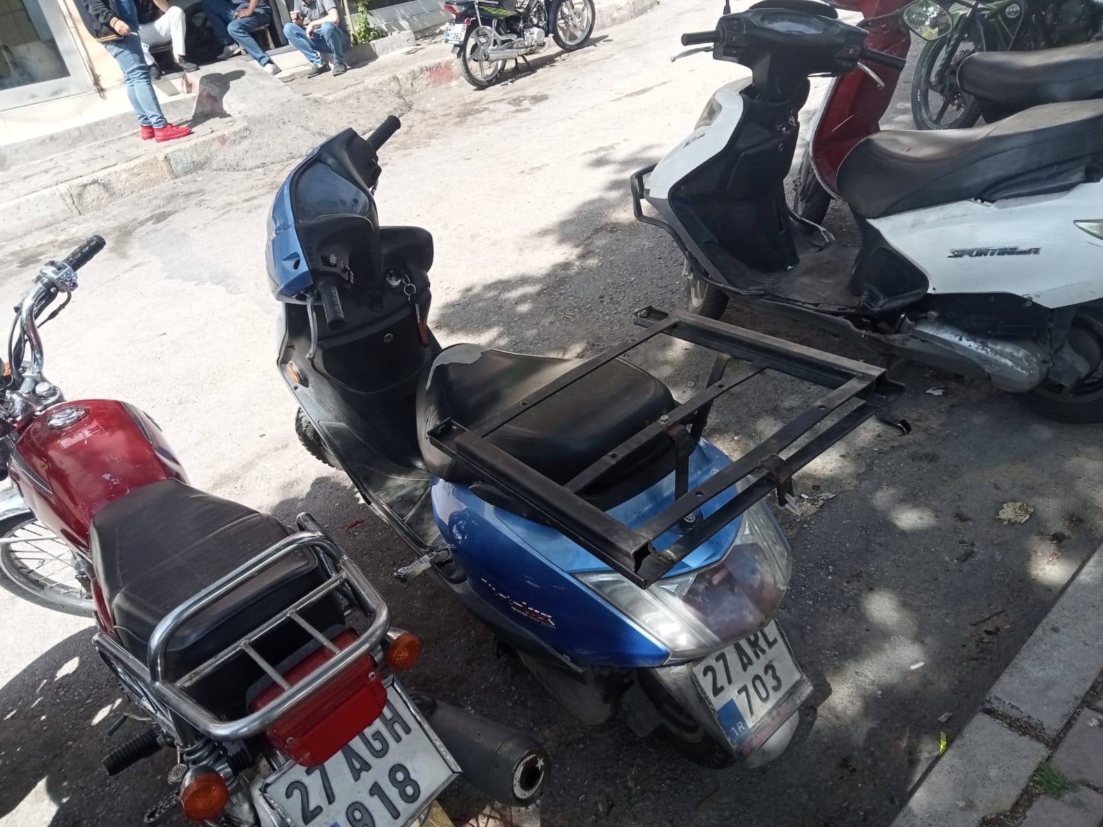 Motor Resmi